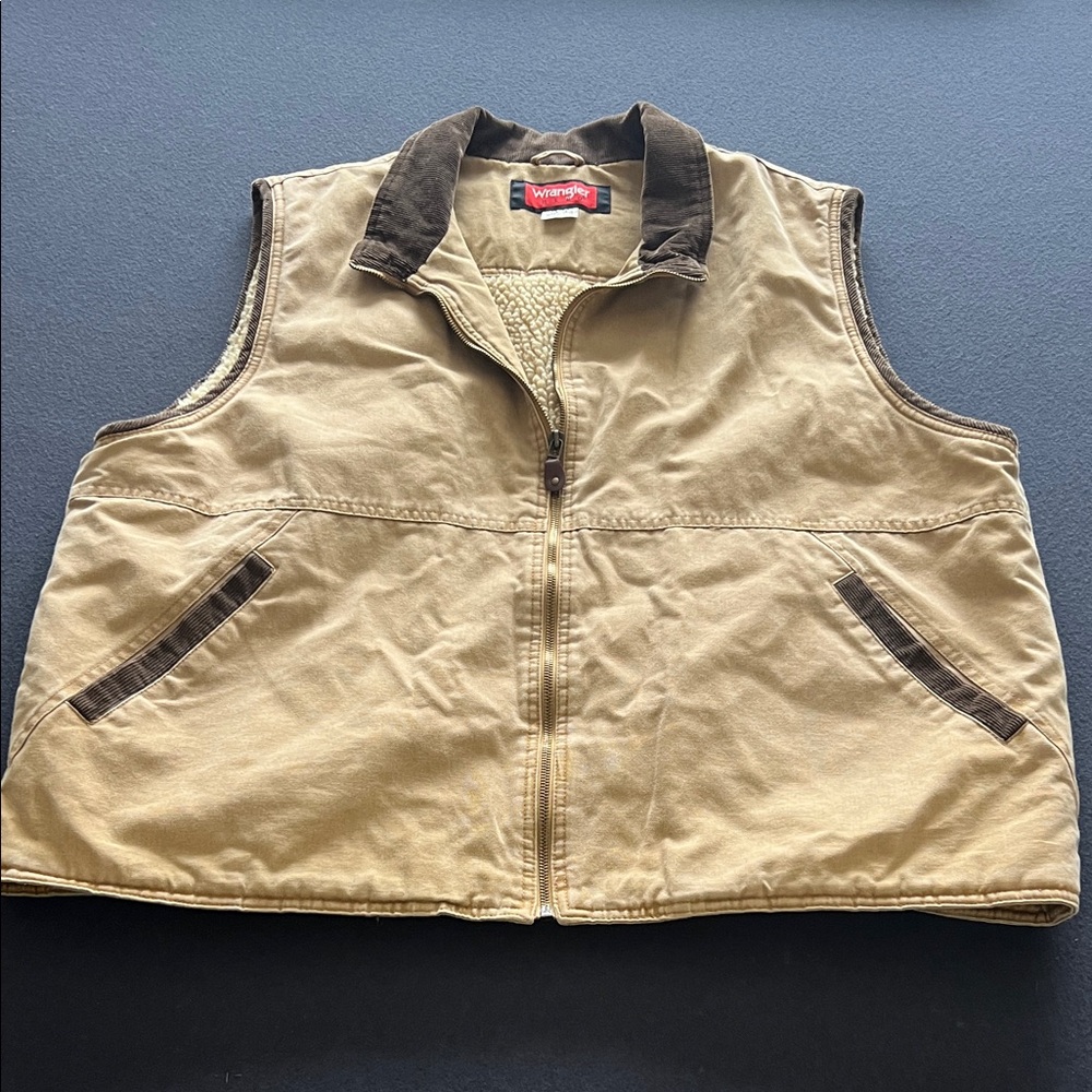 Wrangler Men's hero Sherpa vest size XL NEW without tags #A-24